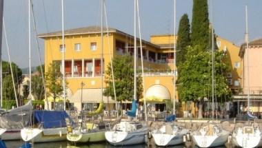 Hotel Vela D'Oro in Bardolino, IT