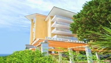 Wellness Hotel Apollo - LifeClass Hotels & Spa in Portoroz, SI