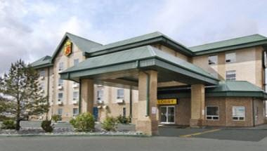 Super 8 by Wyndham Edmonton International Airport in Leduc, AB