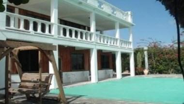 Casa Blanca By The Sea Hotel in Corozal Town, BZ