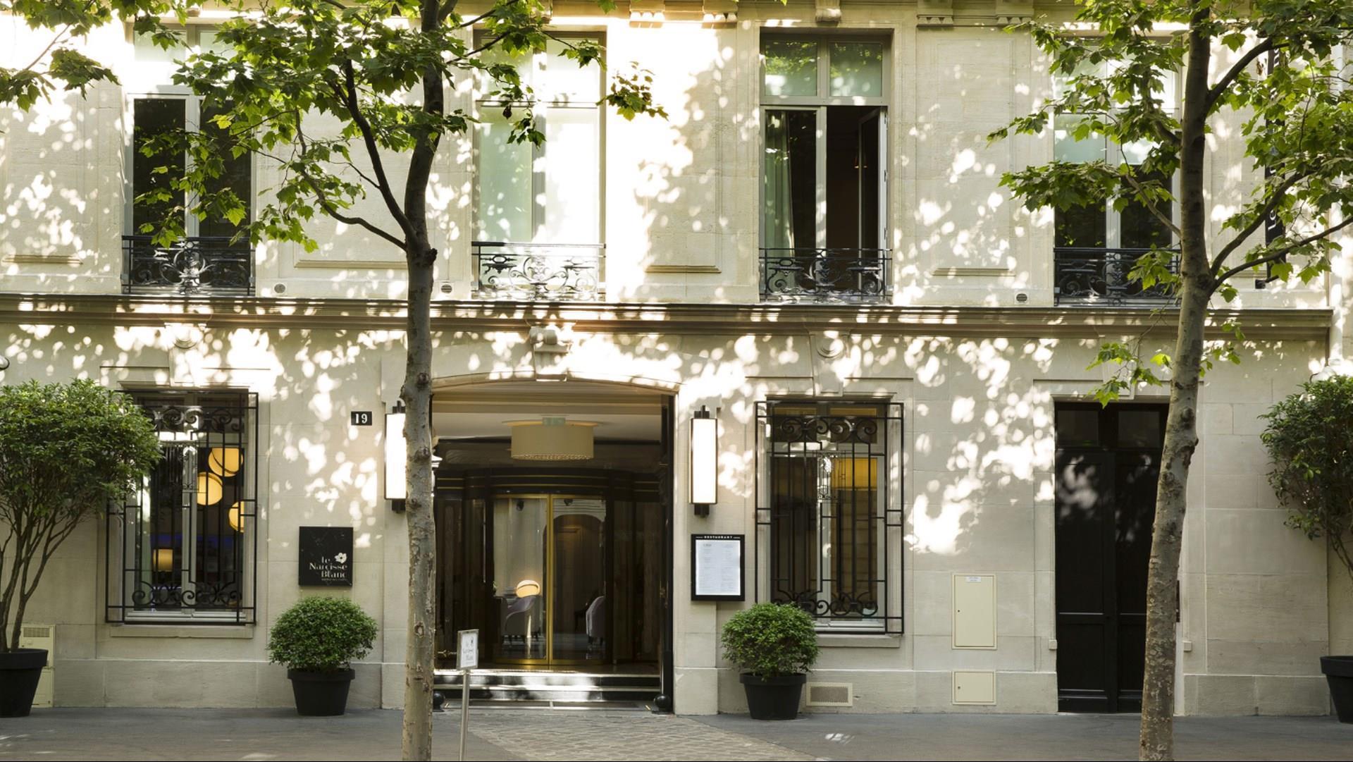 Le Narcisse Blanc Hotel & Spa in Paris, FR