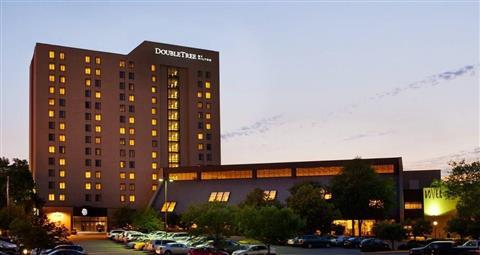 DoubleTree by Hilton Hotel Minneapolis - Park Place in Minneapolis, MN