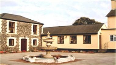 Coach House Hotel in Royston, GB1