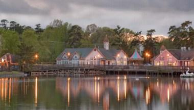 The Colonial Inn in Smithville, NJ