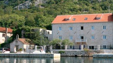 Palazzo Radomiri in Kotor, ME