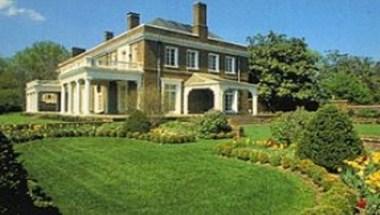 Oxon Hill Manor in Washington, MD