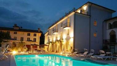 Rivalago Hotel in Sulzano, IT