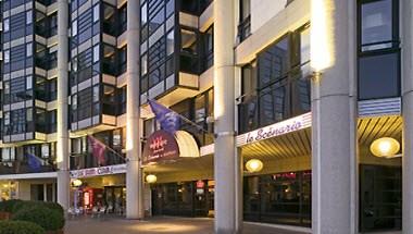 Mercure Paris Boulogne Aparthotel in Paris, FR