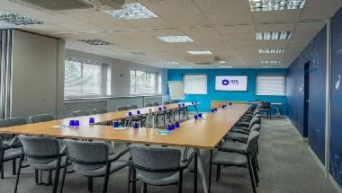 Open Space Rooms in Malvern, GB1