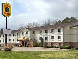 Super 8 by Wyndham Fayetteville in Fayetteville, AR