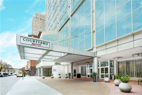 Courtyard New York Manhattan/Upper East Side in New York, NY