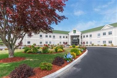 Quality Inn and Suites Middletown - Newport in Middletown, RI