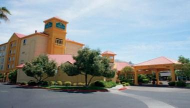La Quinta Inn & Suites by Wyndham Las Vegas Summerlin Tech in Las Vegas, NV