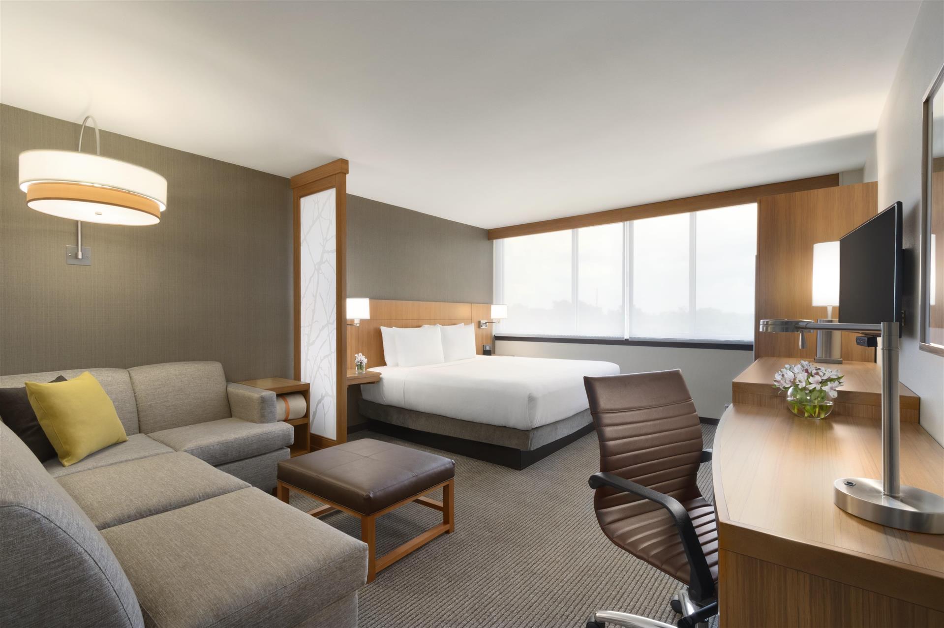 Hyatt Place Chicago/O'hare Airport in Rosemont, IL