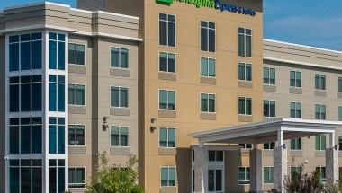 Holiday Inn Express & Suites Norwood-Boston Area in Norwood, MA