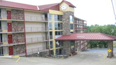 Ozark Mountain Inn in Branson, MO