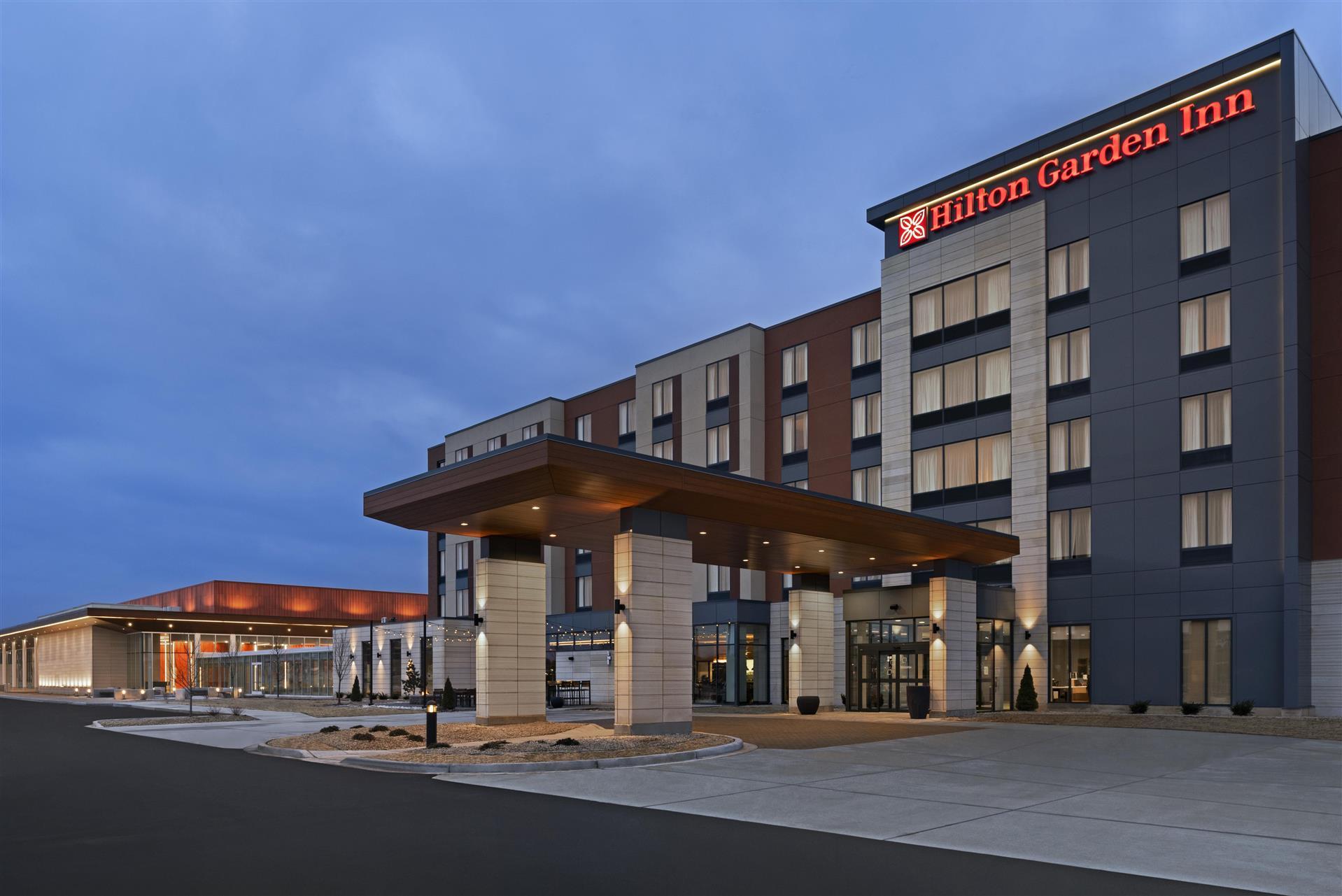 Hilton Garden Inn Milwaukee Brookfield Conference Center in Brookfield, WI