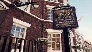 The Swan in Tarporley, GB1