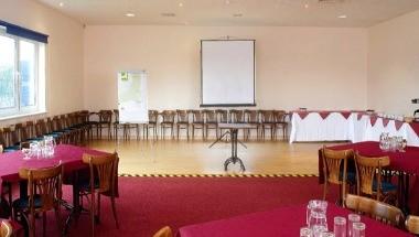 Taunton Vale Sports Club in Taunton, GB1