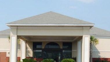 Quality Inn and Suites near Maxwell-Gunter Air For in Montgomery, AL