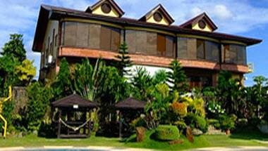 La Traviesa Hotel Resort in Cavite, PH