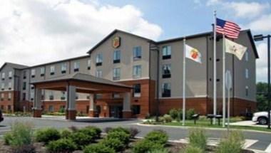 Super 8 by Wyndham Pennsville/Wilmington in Pennsville, NJ