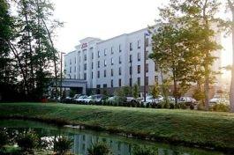 Hampton Inn & Suites Chesapeake-Square Mall in Chesapeake, VA