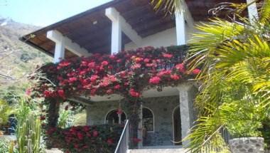 Vulcano Lodge in Jaibalito, GT