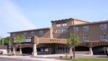 Super 8 by Wyndham Saskatoon Near Downtown in Saskatoon, SK