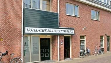 Hotel Cafe Biljartcentrum Pot in Groenlo, NL
