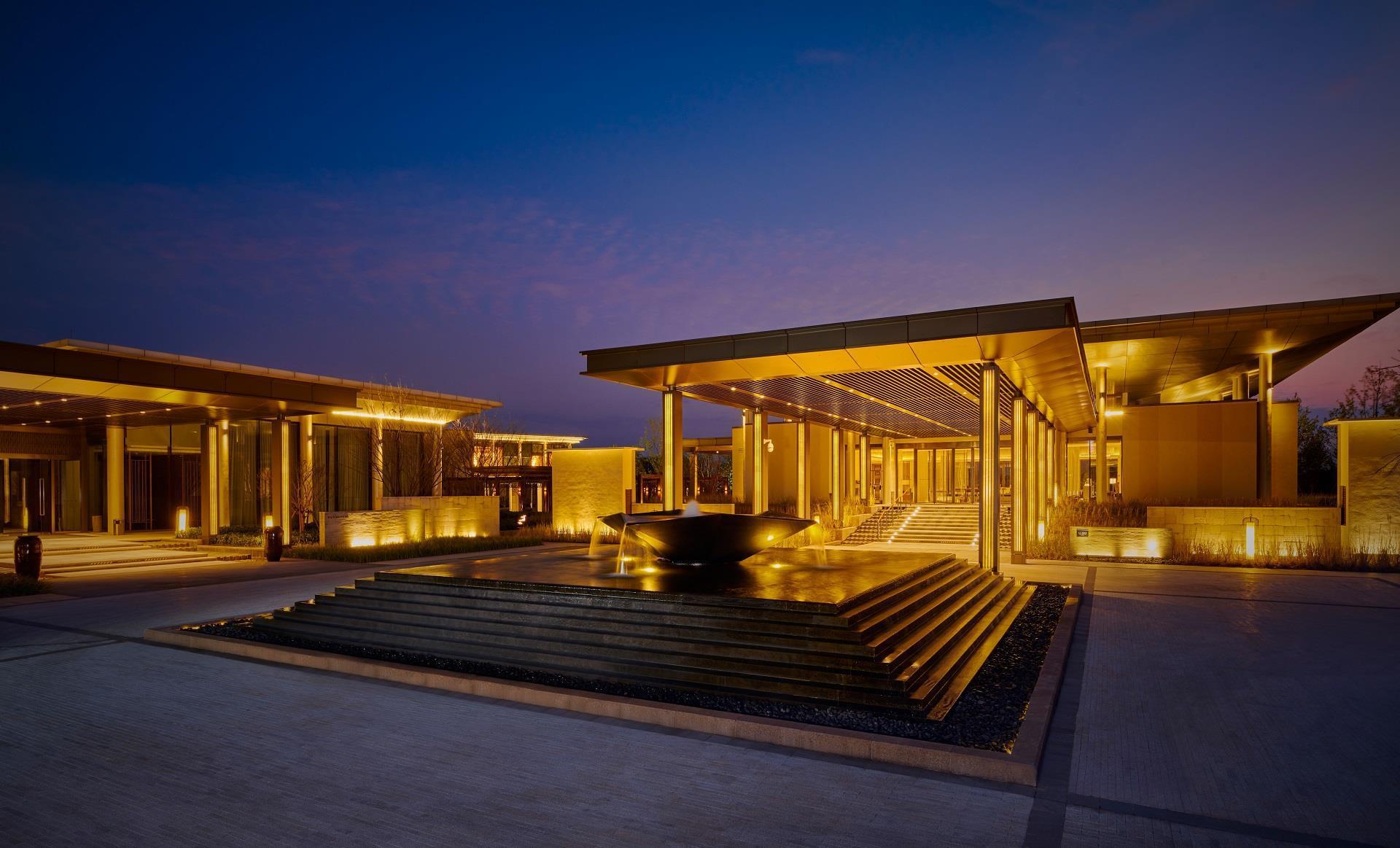 Lushan West Sea Resort, Curio Collection by Hilton in Jiujiang, Jiangxi Province, CN