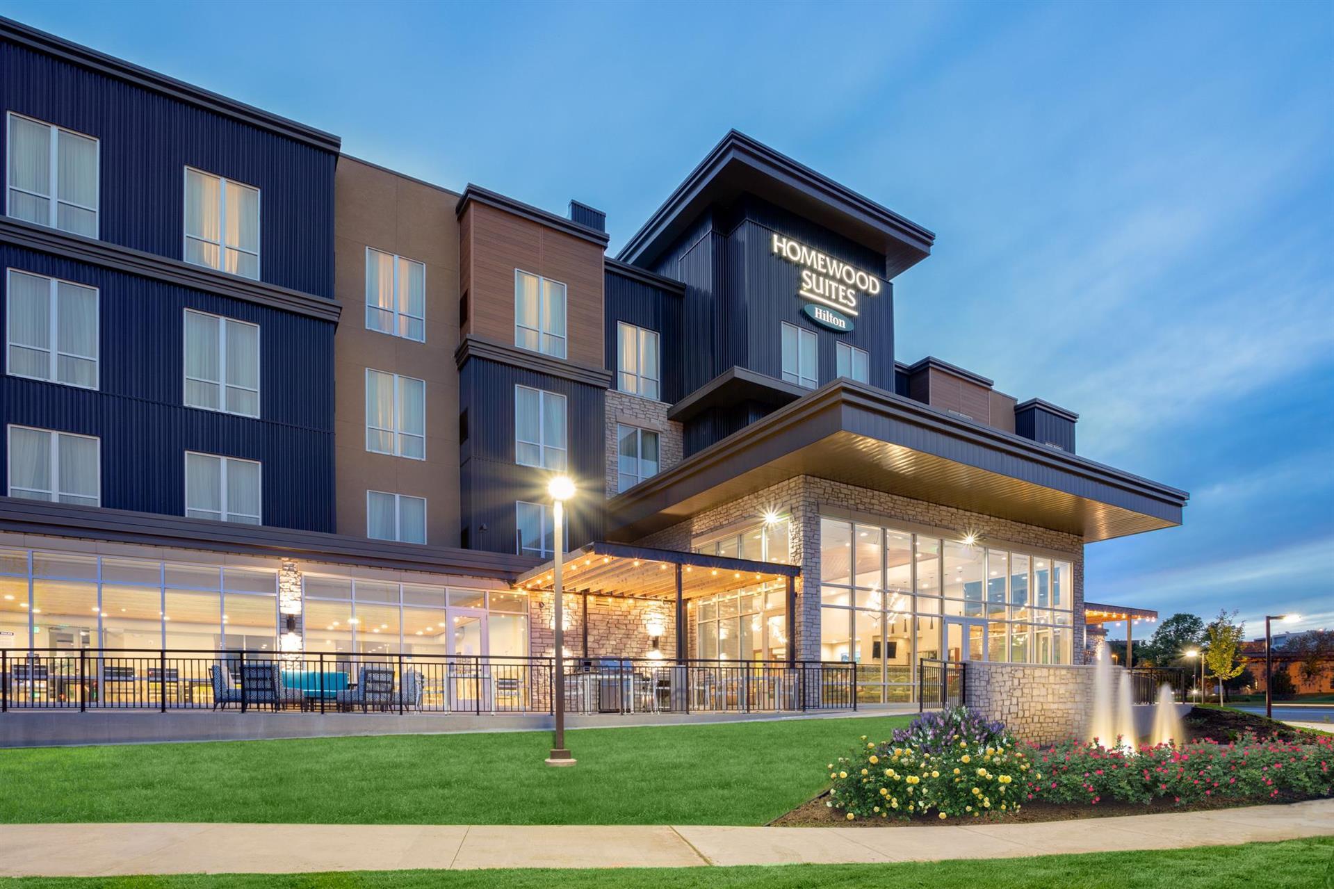 Homewood Suites by Hilton Edina Minneapolis in Edina, MN