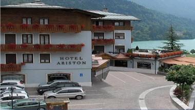 Hotel Ariston a Molveno in Molveno, IT