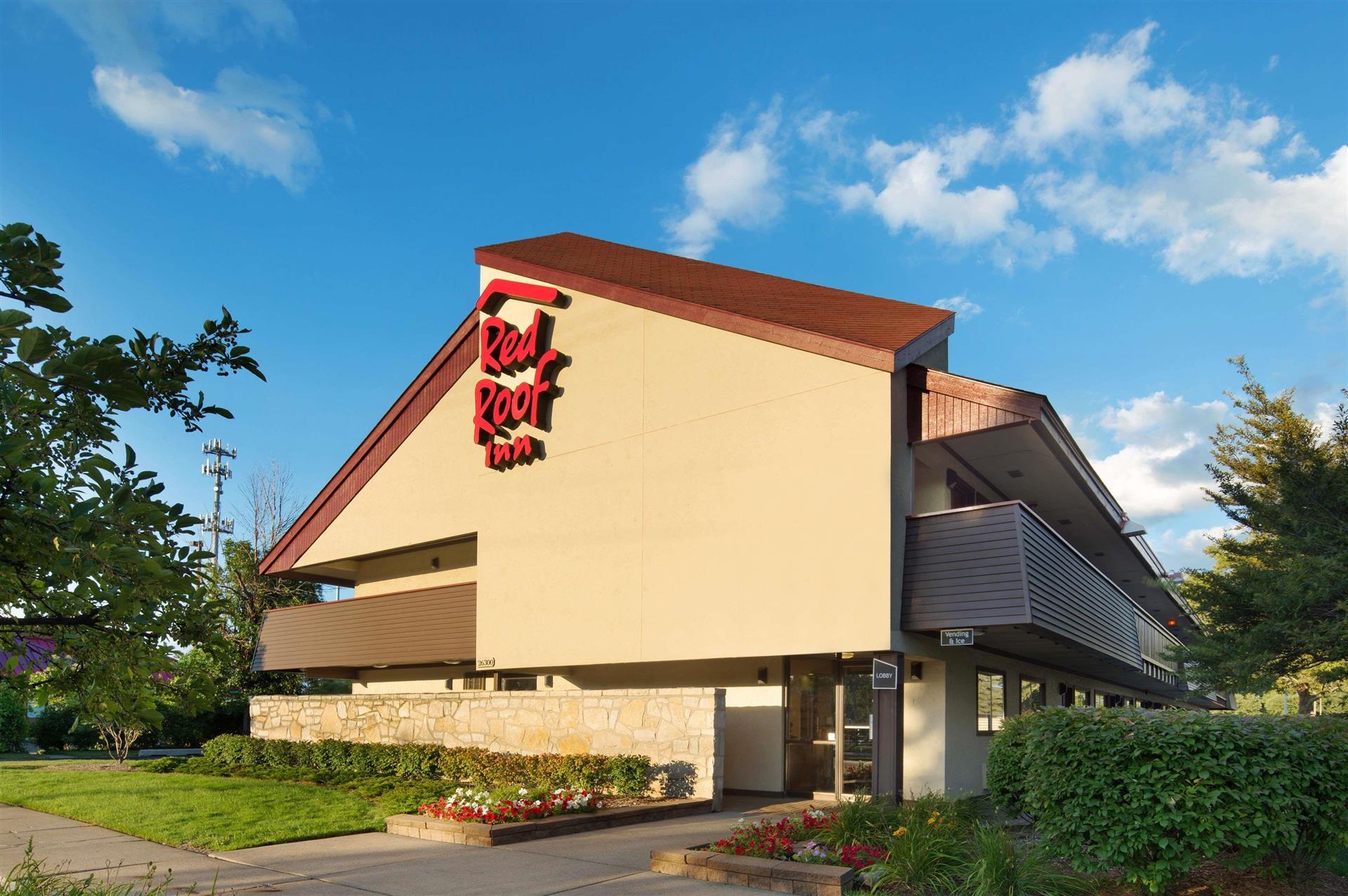 Red Roof Inn Detroit - Warren in Warren, MI