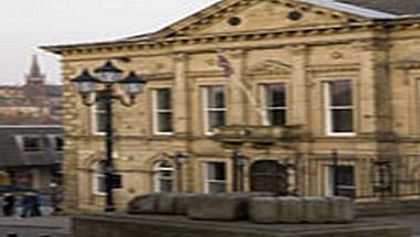 Batley Town Hall in Batley, GB1