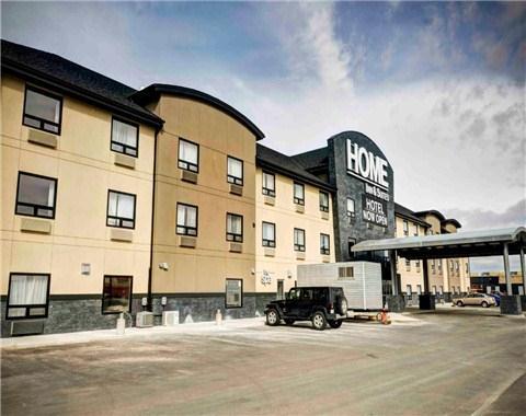 Home Inn & Suites - Swift Current in Swift Current, SK