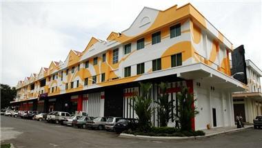2 Inn 1 Boutique Hotel & Spa in Sandakan, MY