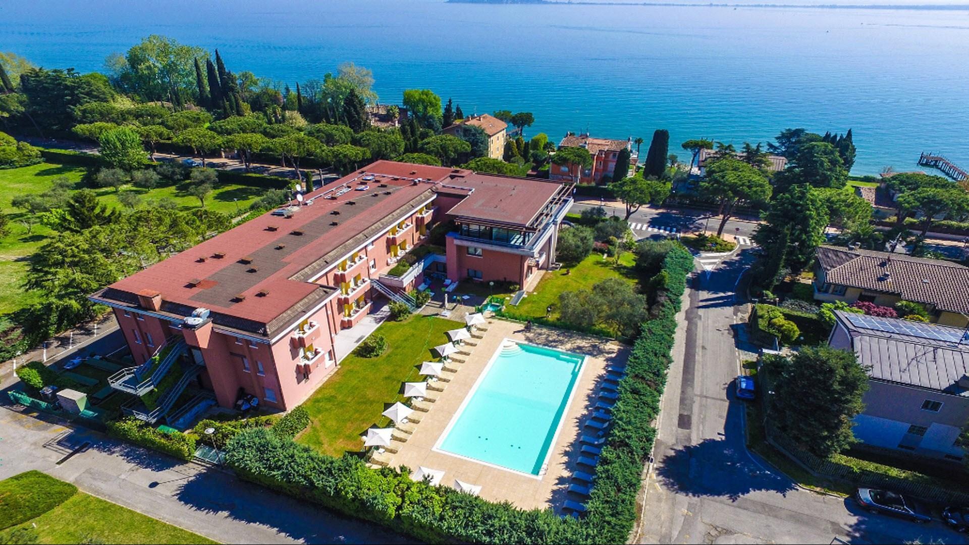 Hotel Oliveto in Desenzano Del Garda, IT