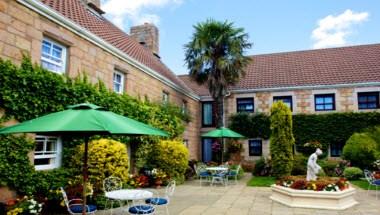 Greenhills Country Hotel & Restaurant in Jersey, GB1