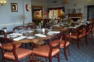 Highfield Hall Hotel in Buckley, GB3