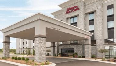 Hampton Inn & Suites Kenosha in Kenosha, WI