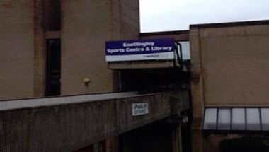Knottingley Sports Centre in Knottingley, GB1