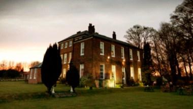 Rowley Manor in Cottingham, GB1