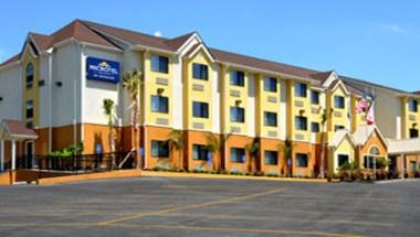 Microtel Inn & Suites by Wyndham New Braunfels in New Braunfels, TX