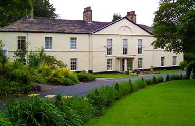 Ridgmont House in Bolton, GB1