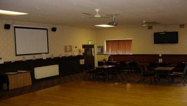 Milnrow Workmen's Club in Rochdale, GB1