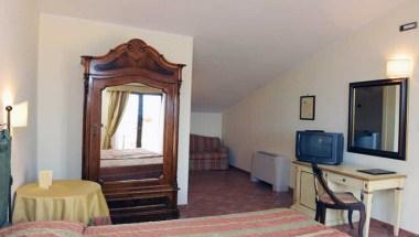 Hotel Urbano V in Montefiascone, IT