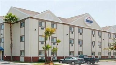 Suburban Extended Stay Hotel Melbourne Airport in Melbourne, FL