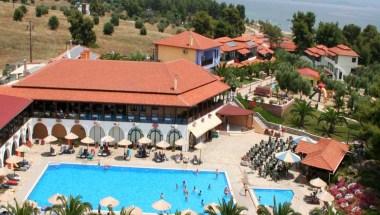 Blue Dolphin Hotel in Sithonia, GR