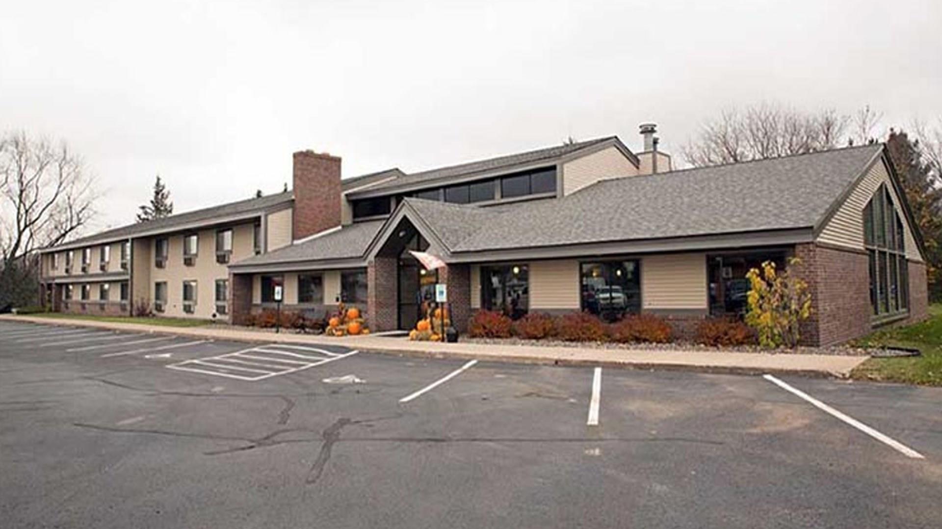 Boarders Inn & Suites - Medford, Wisconsin in Medford, WI